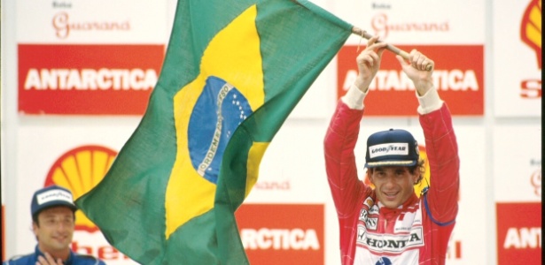 Ayrton Senna foi eleito o quarto melhor piloto da história da Fórmula 1 - Divulgação